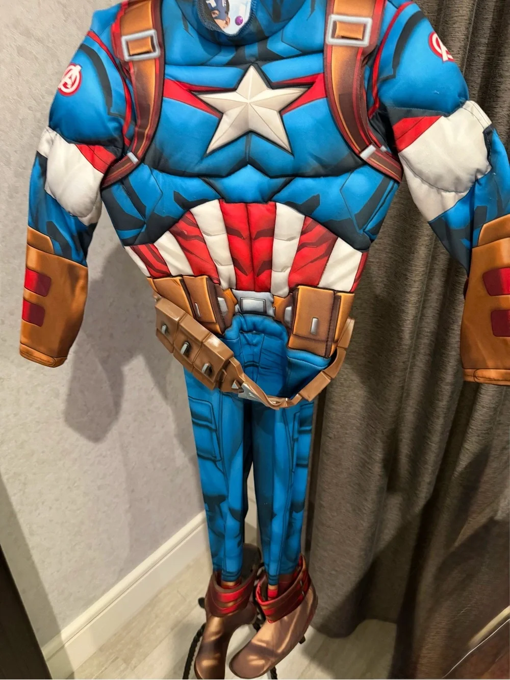 Kids Captain America Costume - Blue & Red Superhero Outfit - new never used - Picture 11 of 11